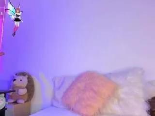 sarah-reid on CamSoda 