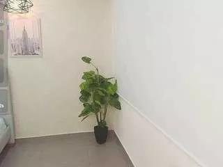 sassy-girl on CamSoda 