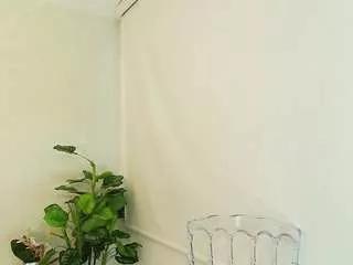 sassy-girl on CamSoda 