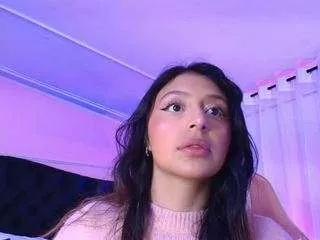 sofly-s on CamSoda