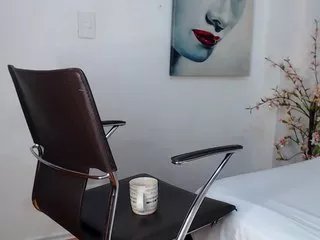sophie-lawrance on CamSoda