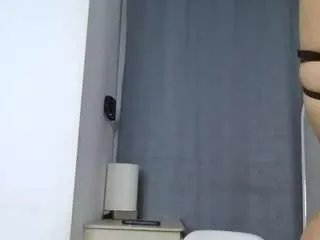 sophie-lawrance — I have dildo and vibe toy activated, Check menu to get some ideas, Im always ready., get snap for 400.