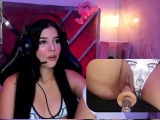 sweetiecloe on CamSoda 