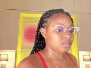 tamarazaki on CamSoda