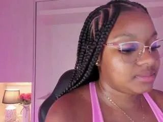 tamarazaki on CamSoda