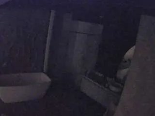 voyeurcam-casa-salsa-bathroom-4 on CamSoda