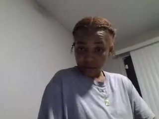 xiomarahoney on CamSoda