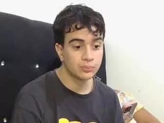 yara2005 on CamSoda
