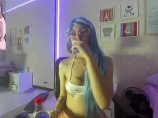 yukky-kuran on CamSoda 