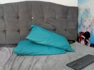 zarayblanket on CamSoda 