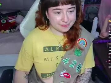111lucygrim111 on Chaturbate 
