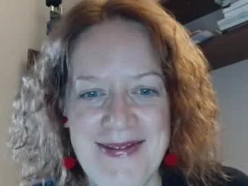 12ennie on Chaturbate