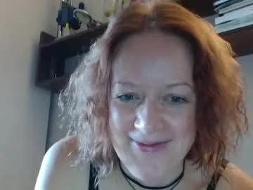 12ennie on Chaturbate