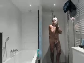 200gentleman on Chaturbate 