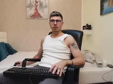 Chaturbate _alex_star  is Freechat  _alex_star — _alex_star's room Welcome here.I am new so don't be shjy and say hello #fit #new #chatty #handsome #workout