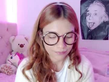 _lloou_ on Chaturbate 
