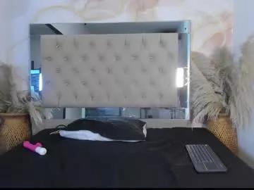 Freechat ainaah_ on Chaturbate