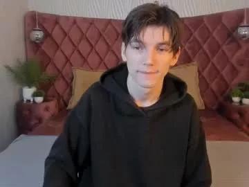 alfred_joness — off t-shirt 5 min  #18 #new #teen #young #bigcock [0 tokens remaining]