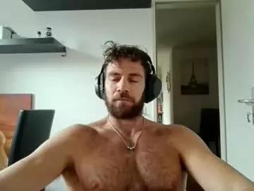 Freechat alphah_hunk on Chaturbate