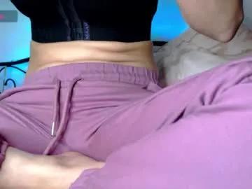 alycediamond21 on Chaturbate