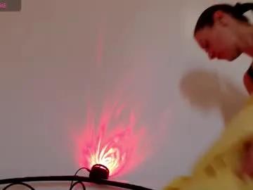 alycediamond21 on Chaturbate