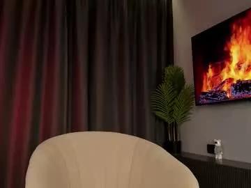 amazing_bitch on Chaturbate 