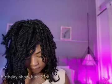 anneth__m on Chaturbate 