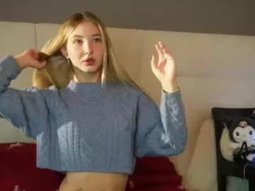 annie_f0x —  // GOAL: Hello with remove the dress [1555 tokens left] #blonde #natural #lovense #skinny #young