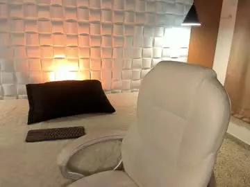 ariana_pierce on Chaturbate 