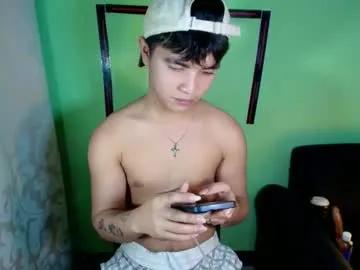 asiancarl_bigcock on Chaturbate 