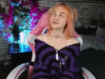 awawrin on Chaturbate 