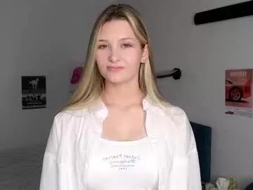 baby_ruth — Kiss u right in lips :>   #new #shy #cute #young #18 [25 tokens remaining]