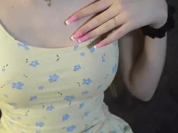 blissence on Chaturbate