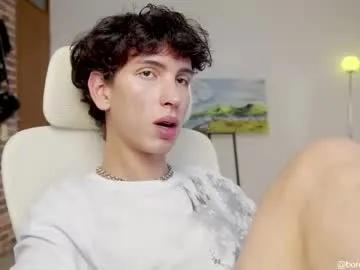 boream_ on Chaturbate