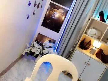 caitlin_x — im back!! #asian #young #18 #petite #skinny #bbgirl #daddysgirl  #pvt [800 tokens remaining]