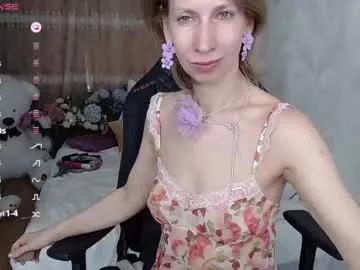 cherishsia on Chaturbate