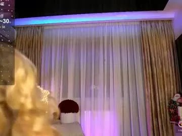 chloevelvetx on Chaturbate