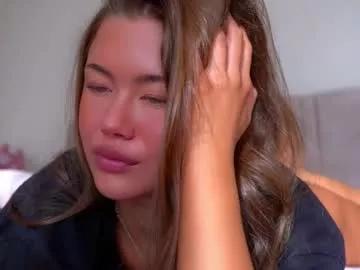 cielomio — GOAL: Jumping my boobs [38 tokens remaining] Hey, it's Gwen! I came after the gym and started the broadcast #fuckmachine #squirt #teen #ahegao #lovense