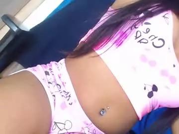 Freechat divaxxx4 on Chaturbate