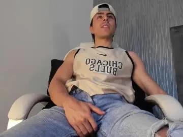 dylan_cross_ on Chaturbate