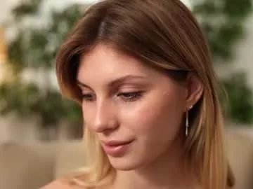 elegant_vibes on Chaturbate 