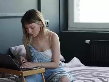 eleonora_linn_ on Chaturbate