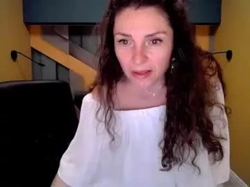 ellalongs on Chaturbate 