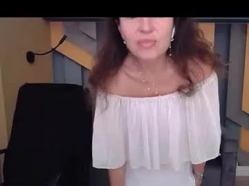 ellalongs on Chaturbate 