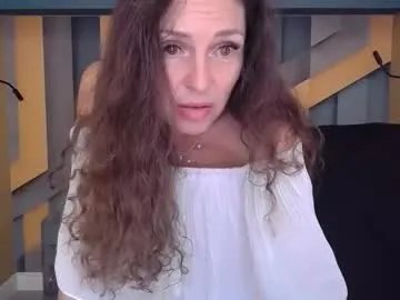 ellalongs on Chaturbate 