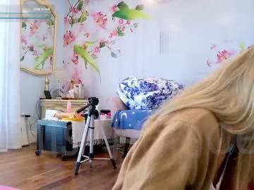 ells_palace on Chaturbate 