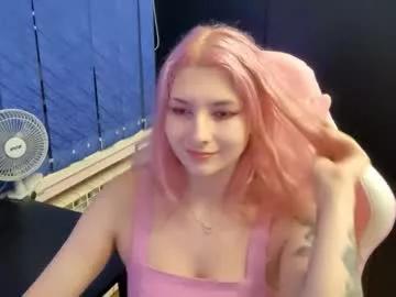 emeldamctee on Chaturbate 