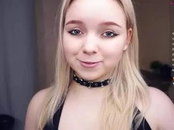 emelianae on Chaturbate 