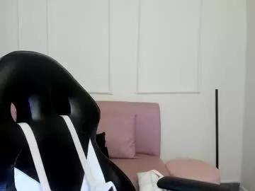 emiilycutex_ on Chaturbate 