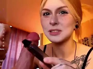 emimiy on Chaturbate 